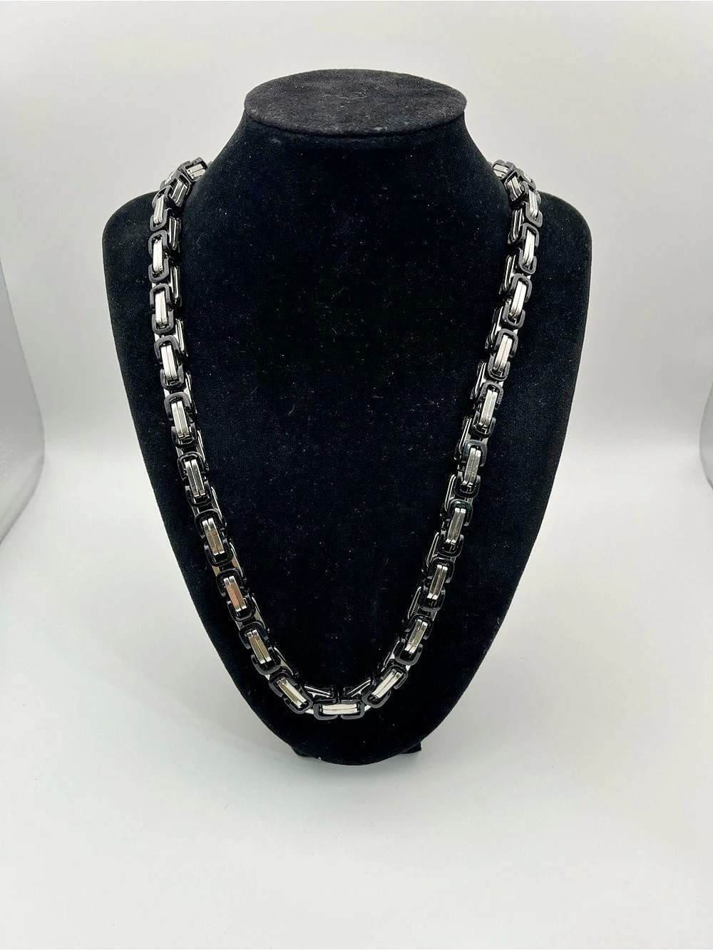 24”, Stainless Steel, Byzantine Necklace in Black & Silver